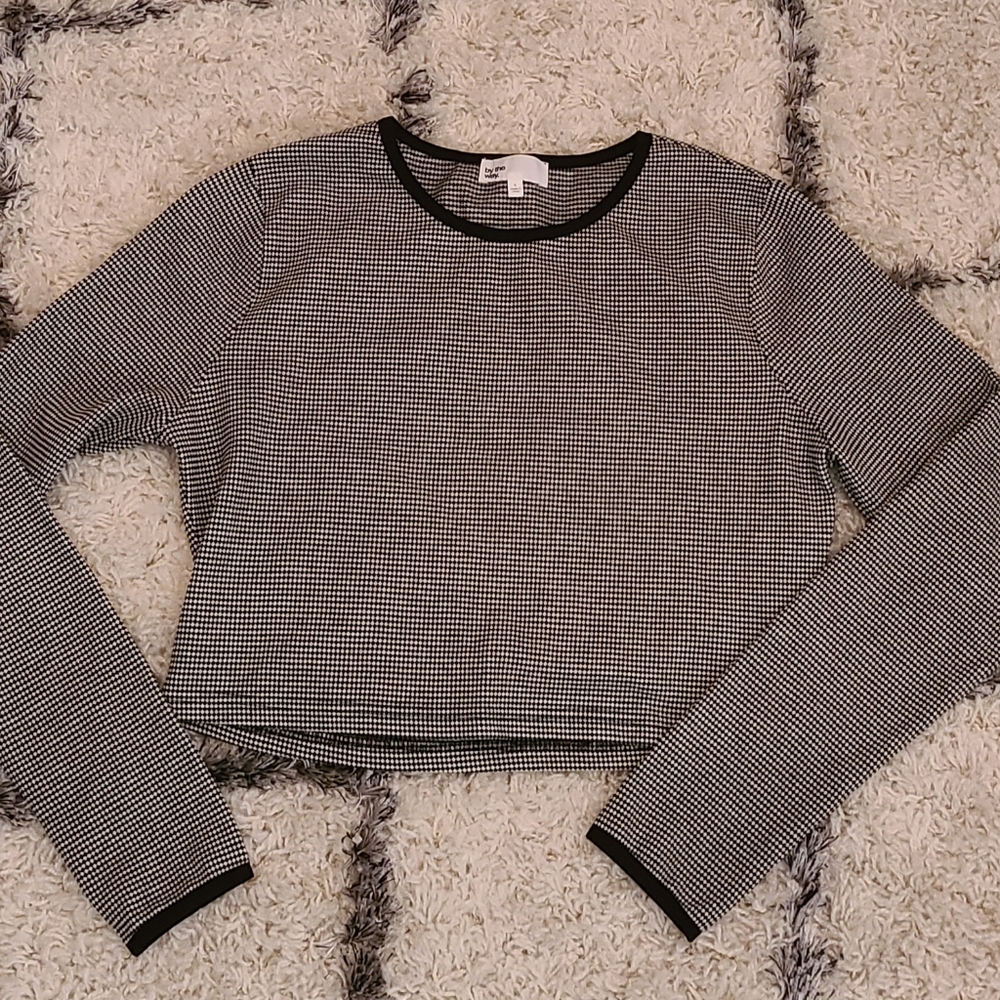 By The Way crop top sweater size lg